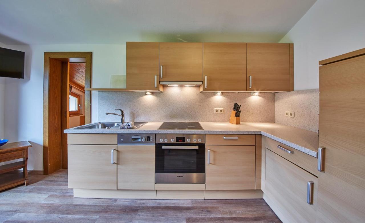 Appartements Christine Майсхофен Экстерьер фото